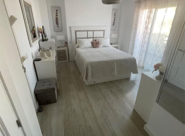 3 soverom Rekkehus til salgs i Rincón de la Victoria med svømmebasseng garasje - € 499 550 (Ref: 9434867)