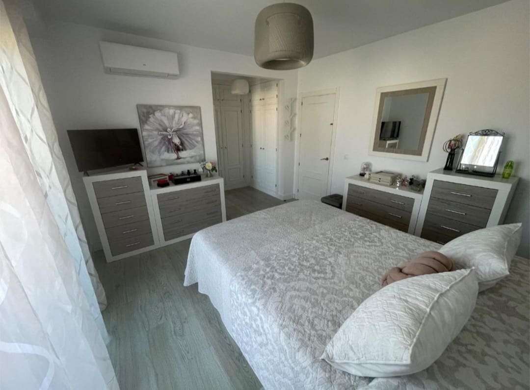 3 soverom Rekkehus til salgs i Rincon de la Victoria med svømmebasseng garasje - € 499 550 (Ref: 9434867)