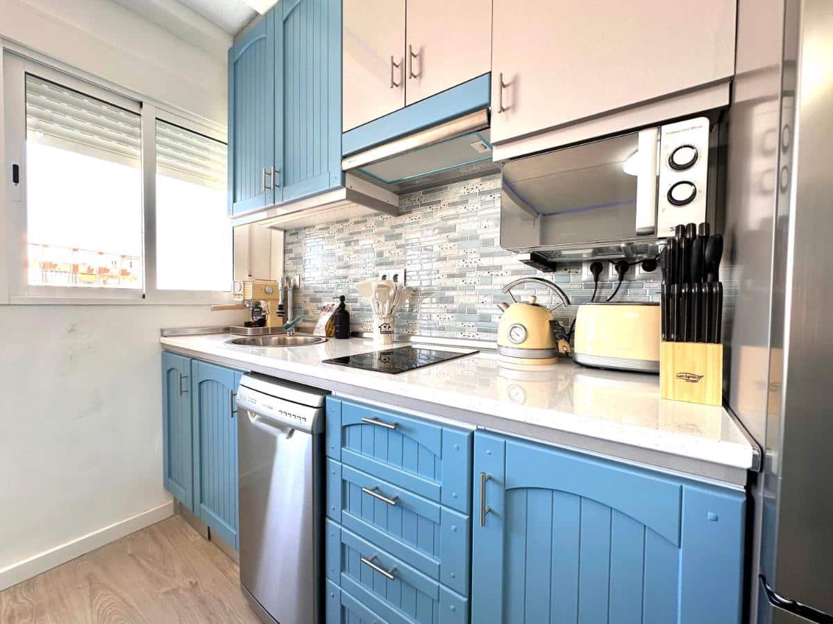 Studio for sale in Torremolinos with pool - € 175,000 (Ref: 9434868)