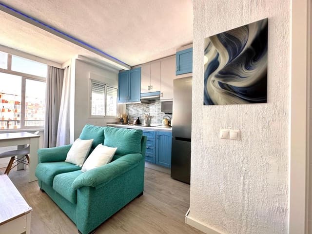 Studio for sale in Torremolinos with pool - € 175,000 (Ref: 9434868)