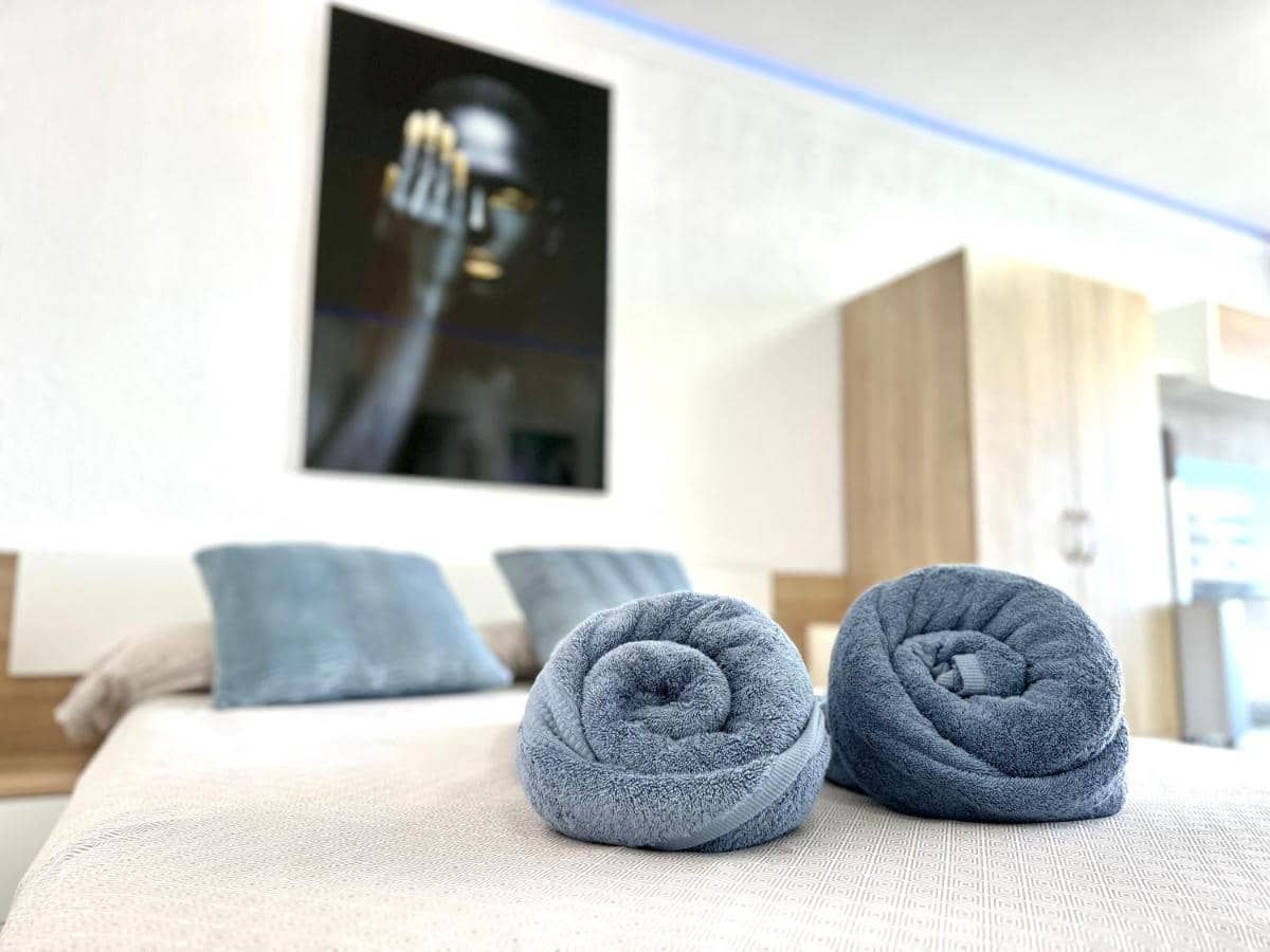 Studio for sale in Torremolinos with pool - € 175,000 (Ref: 9434868)