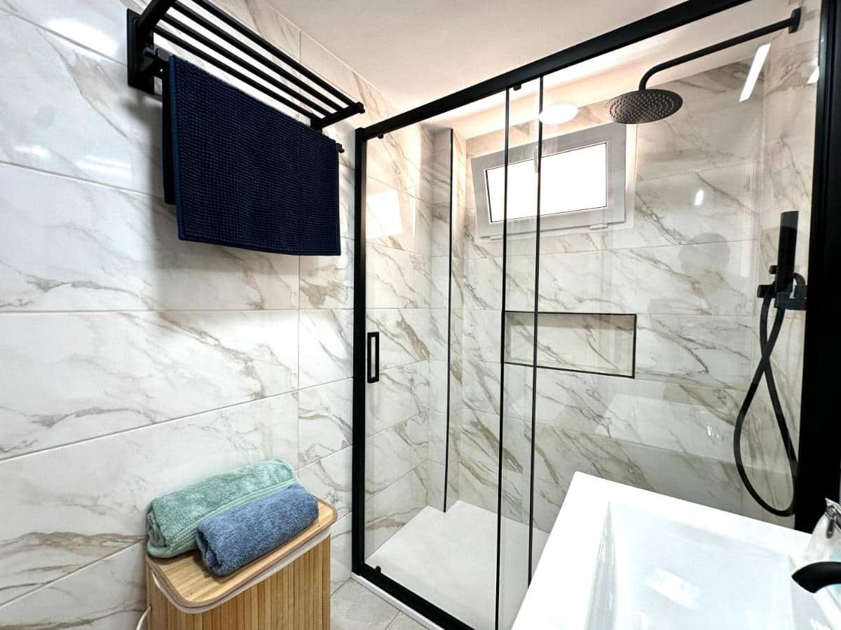 Studio for sale in Torremolinos with pool - € 175,000 (Ref: 9434868)