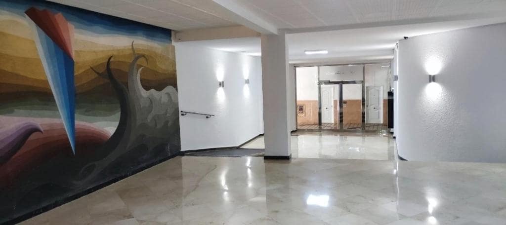 Studio for sale in Torremolinos with pool - € 175,000 (Ref: 9434868)