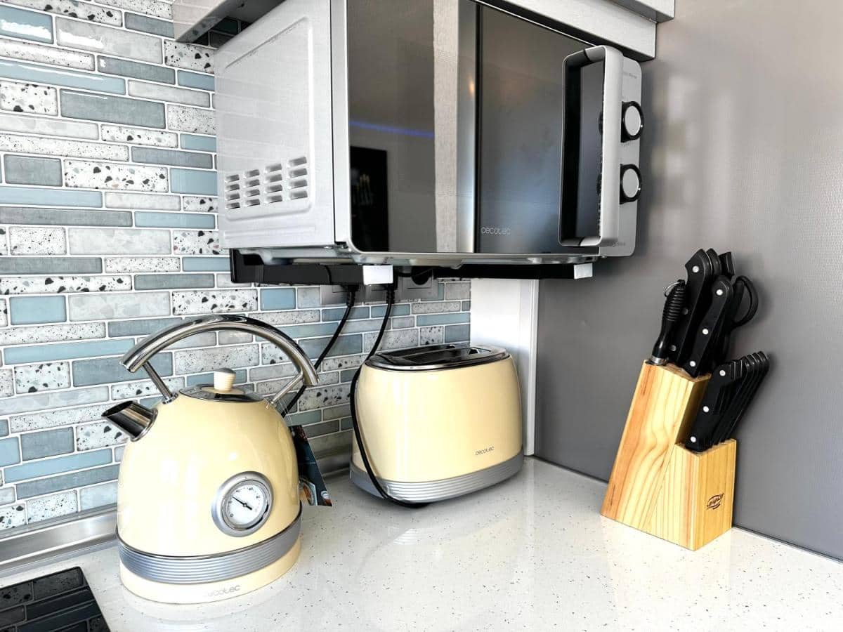 Studio for sale in Torremolinos with pool - € 175,000 (Ref: 9434868)