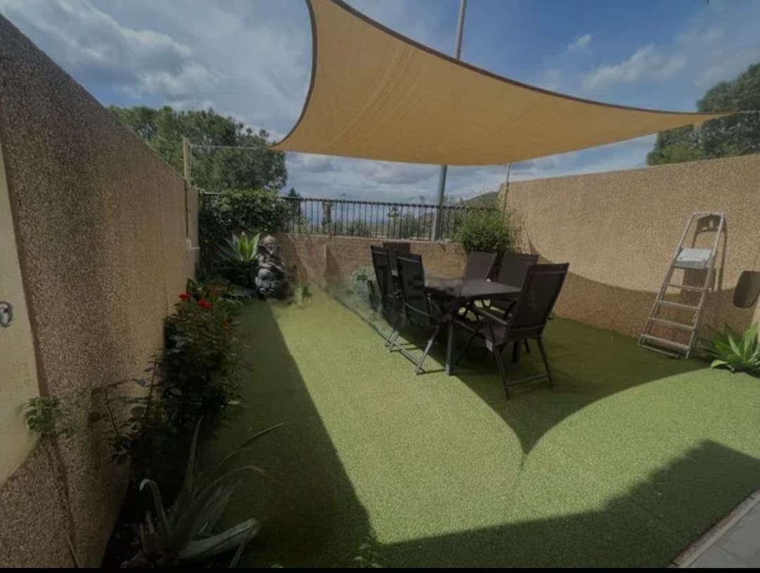 3 quarto Moradia em Banda para venda em Rincon de la Victoria com piscina - 463 500 € (Ref: 9434872)