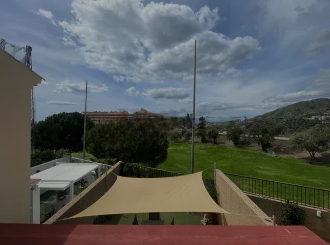 3 quarto Moradia em Banda para venda em Rincon de la Victoria com piscina - 463 500 € (Ref: 9434872)