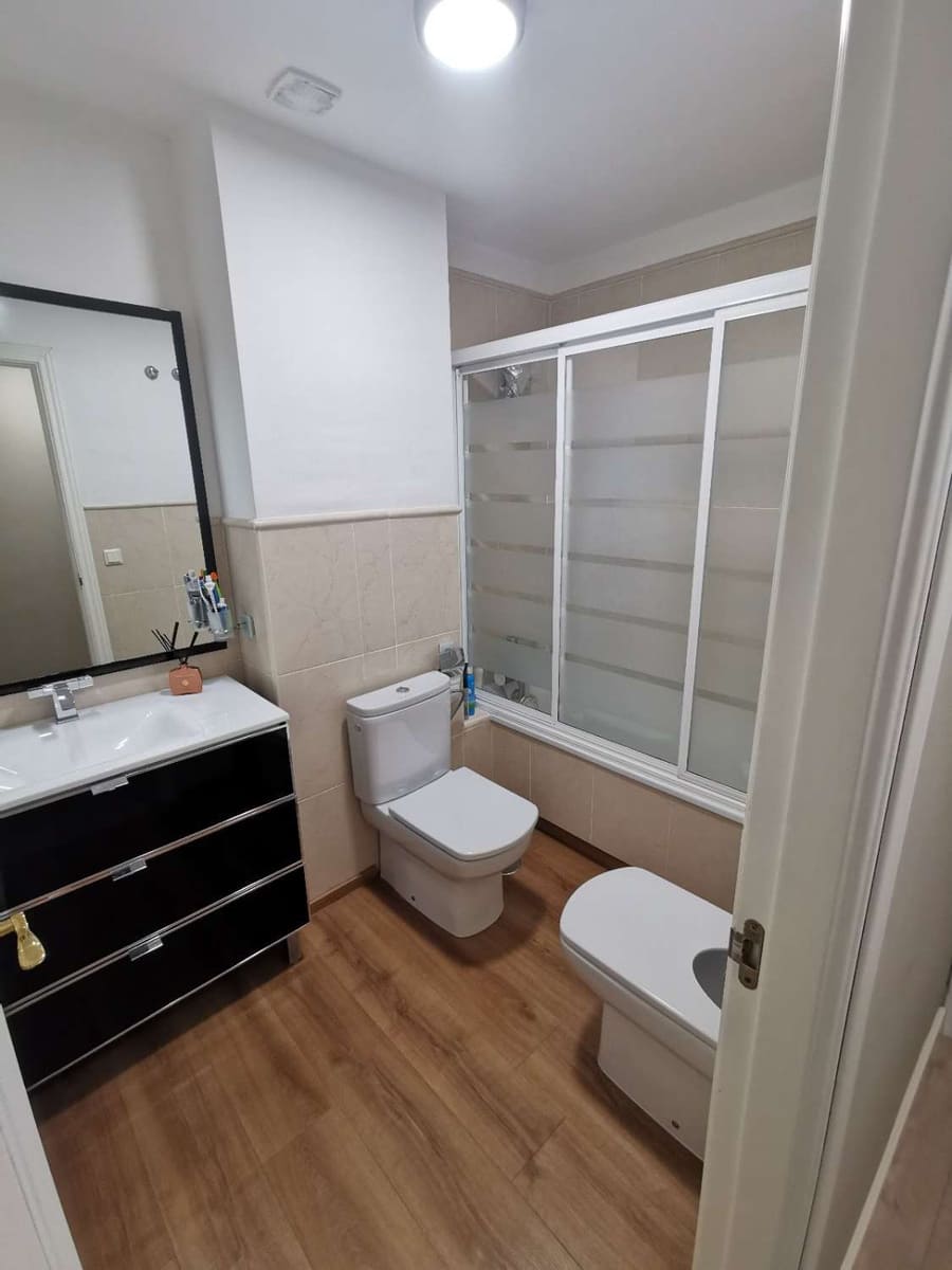 3 quarto Moradia em Banda para venda em Rincon de la Victoria com piscina - 463 500 € (Ref: 9434872)