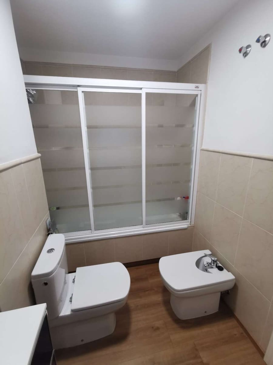 3 quarto Moradia em Banda para venda em Rincon de la Victoria com piscina - 463 500 € (Ref: 9434872)