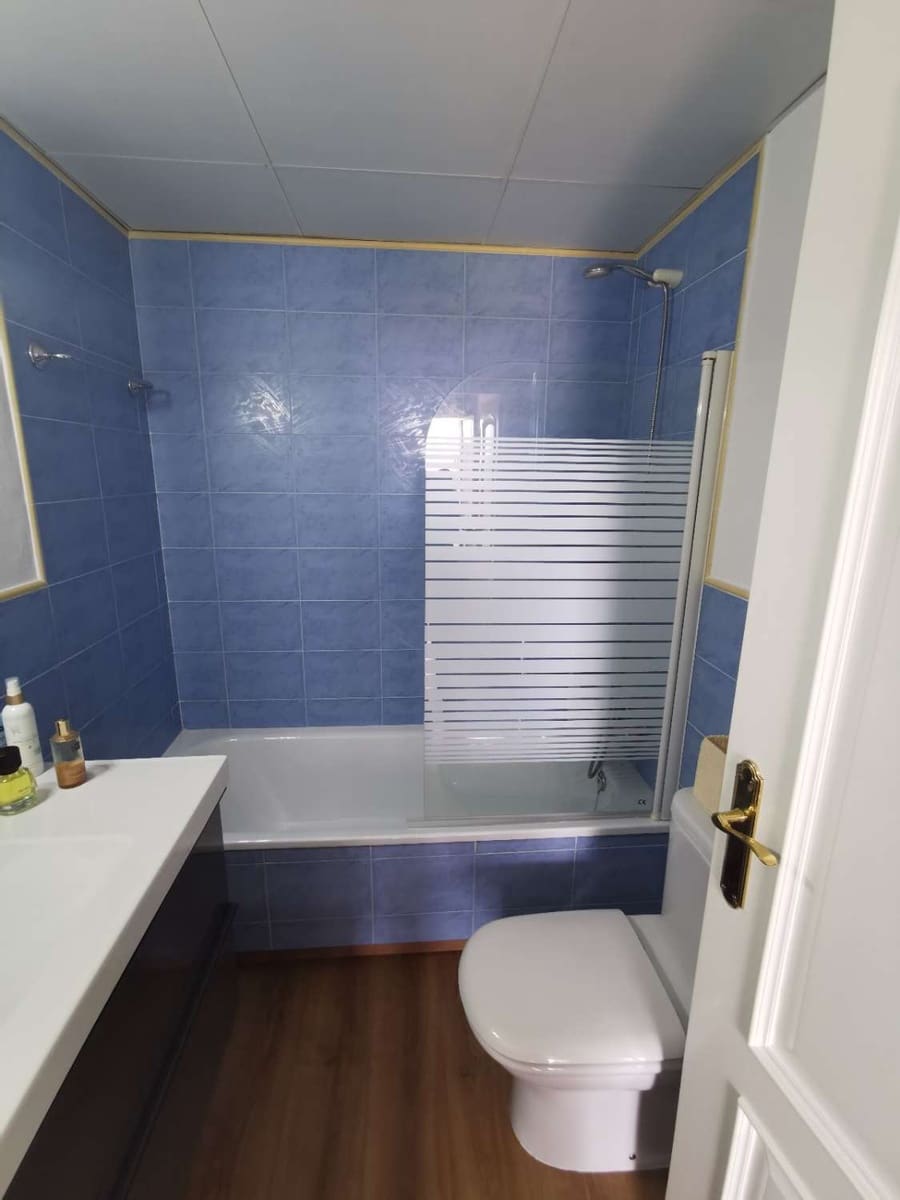 3 quarto Moradia em Banda para venda em Rincon de la Victoria com piscina - 463 500 € (Ref: 9434872)