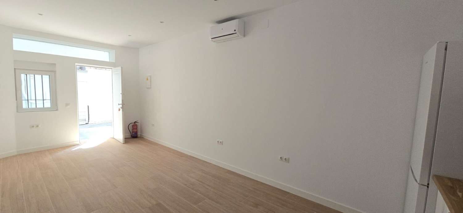 1 soverom Strandleiligheter til salgs i Torremolinos - € 180 000 (Ref: 9434876)