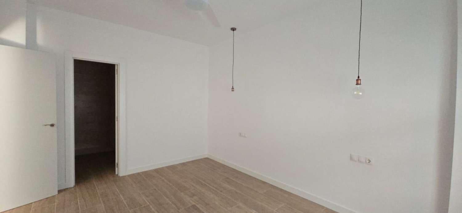 1 soverom Strandleiligheter til salgs i Torremolinos - € 180 000 (Ref: 9434876)