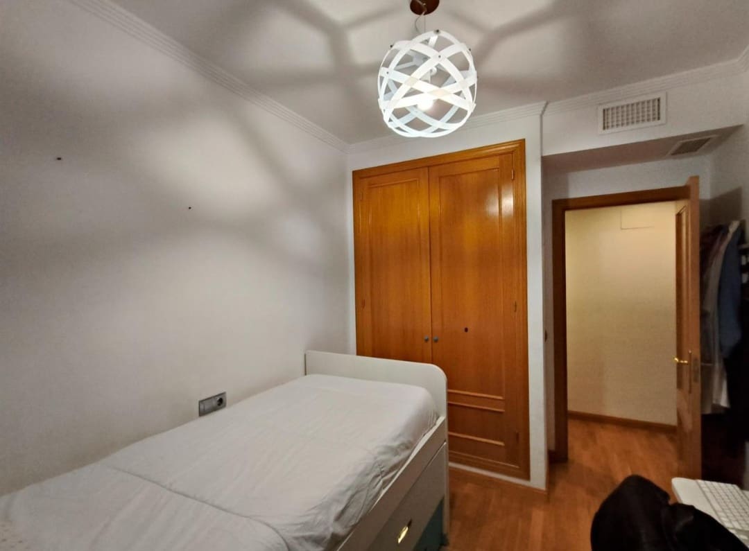 3 Zimmer Wohnung zu verkaufen in Malaga Stadt mit Pool Garage - 590.000 € (Ref: 9434881)