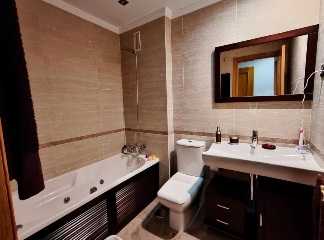 3 Zimmer Wohnung zu verkaufen in Malaga Stadt mit Pool Garage - 590.000 € (Ref: 9434881)