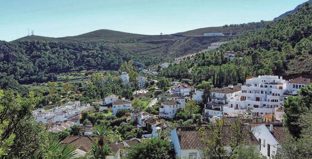 Rakentamaton maa myytävänä paikassa Benahavis - 850 000 € (Ref: 9434883)