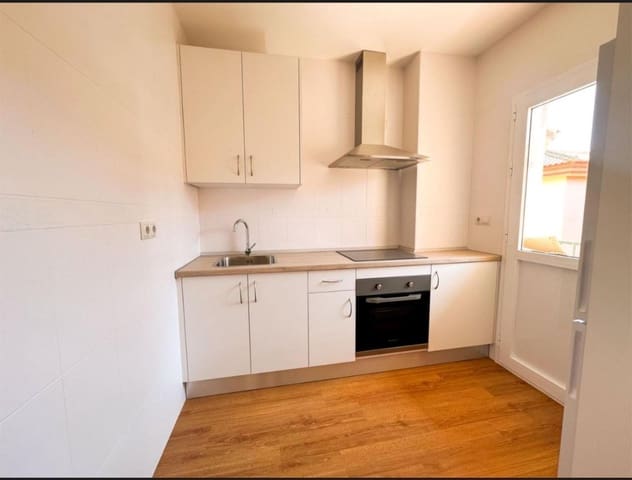 4 soveværelse Rækkehus til salg i Málaga by - € 360.500 (Ref: 9434886)