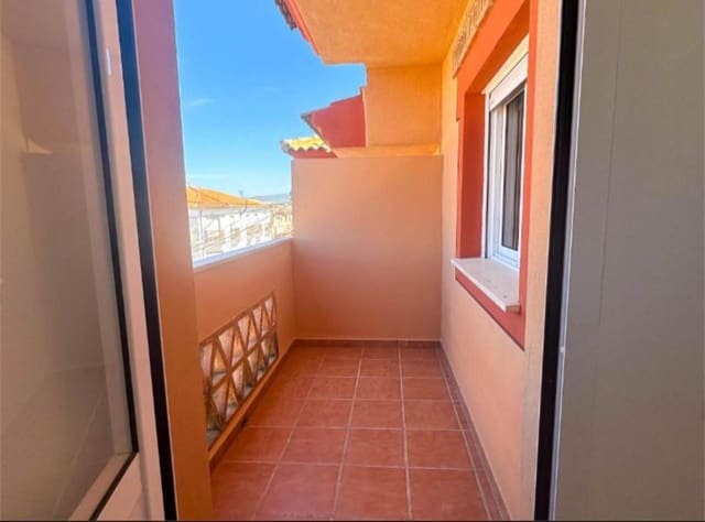 4 soveværelse Rækkehus til salg i Málaga by - € 360.500 (Ref: 9434886)