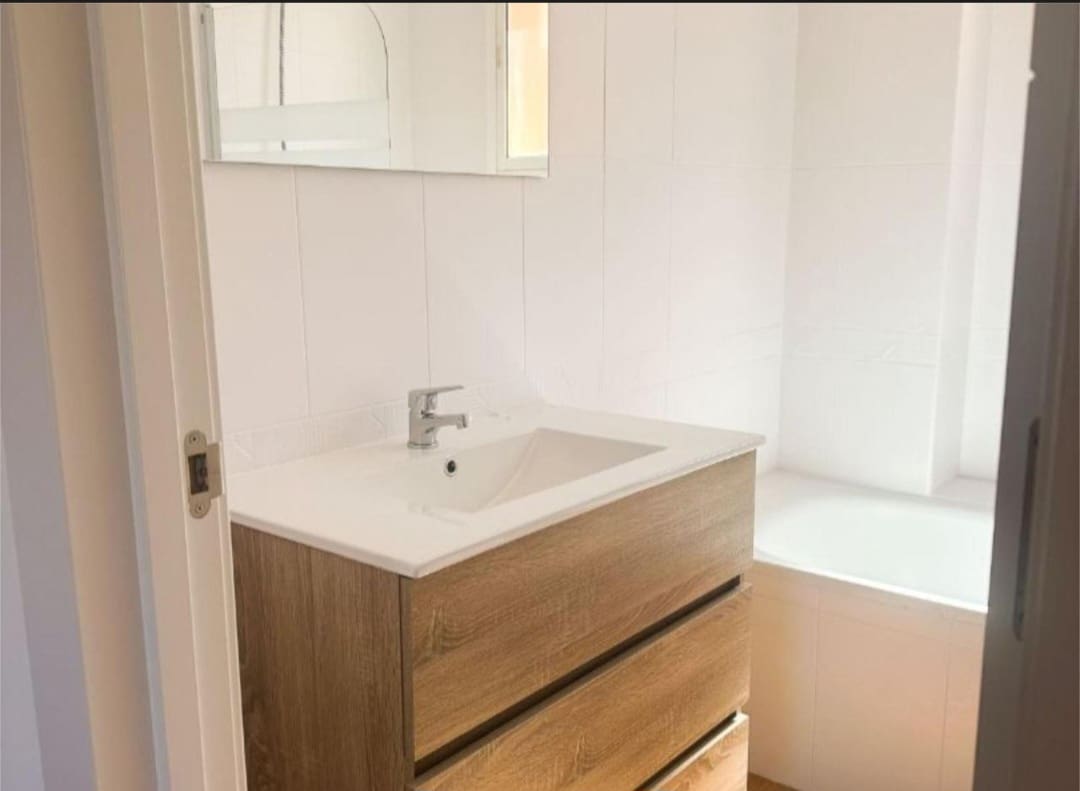 4 soveværelse Rækkehus til salg i Malaga by - € 360.500 (Ref: 9434886)