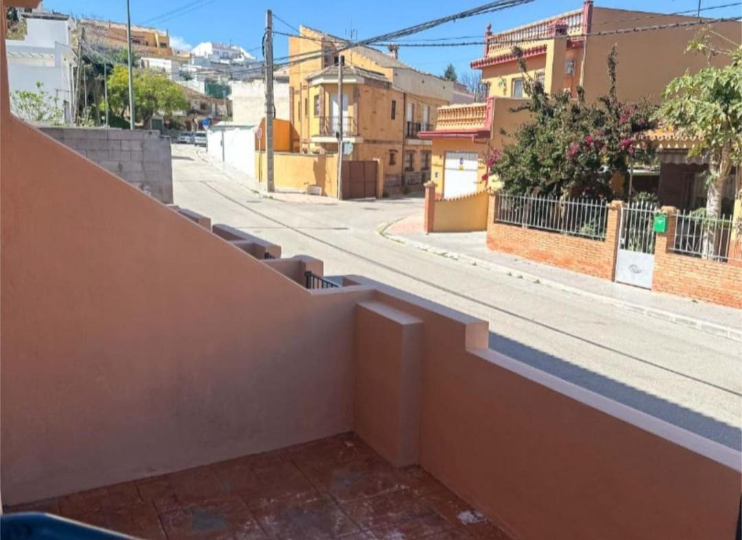 4 soveværelse Rækkehus til salg i Malaga by - € 360.500 (Ref: 9434886)