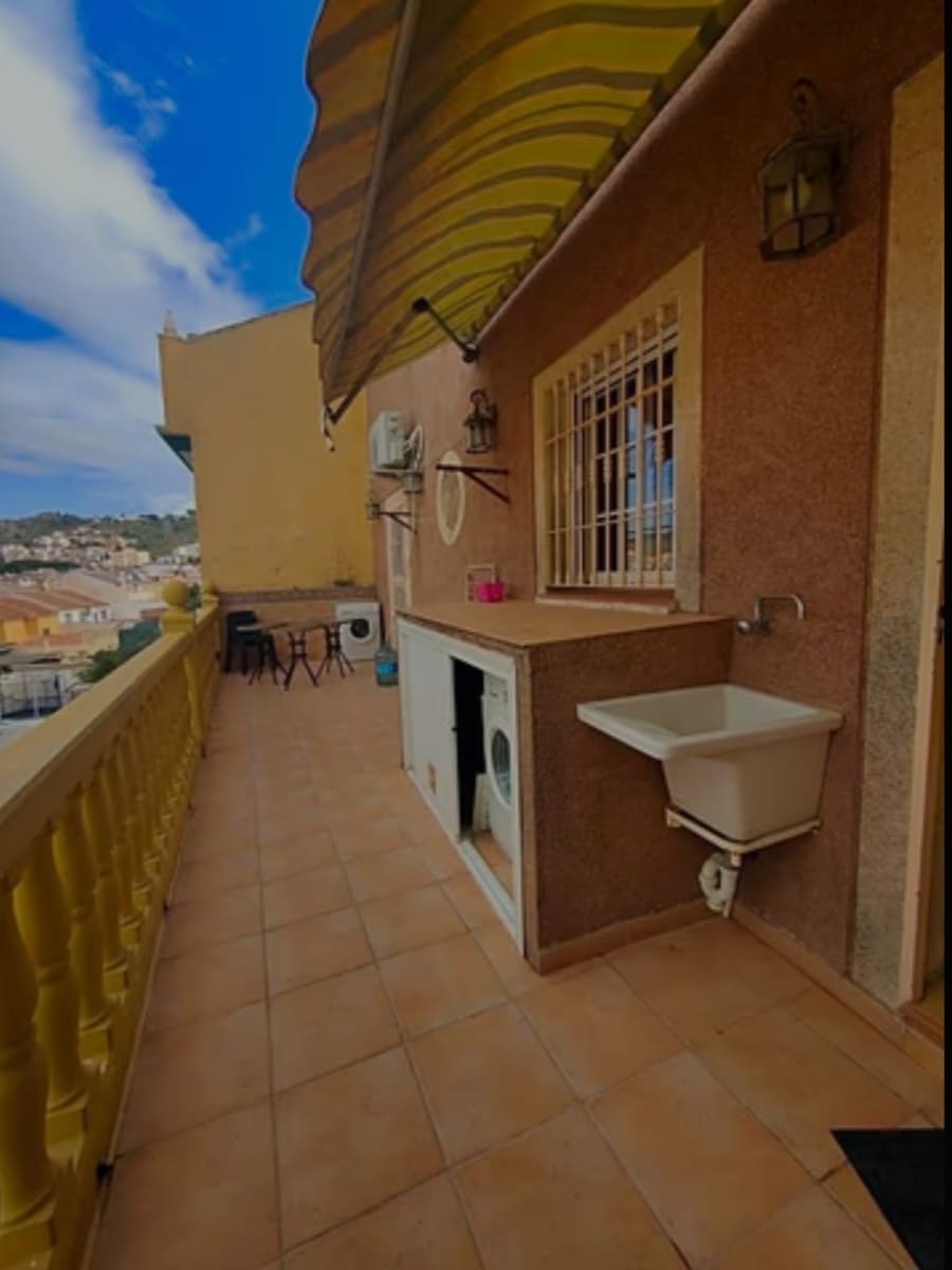 5 bedroom Semi-detached Villa for sale in Puerto de la Torre with pool garage - € 599,000 (Ref: 9434889)