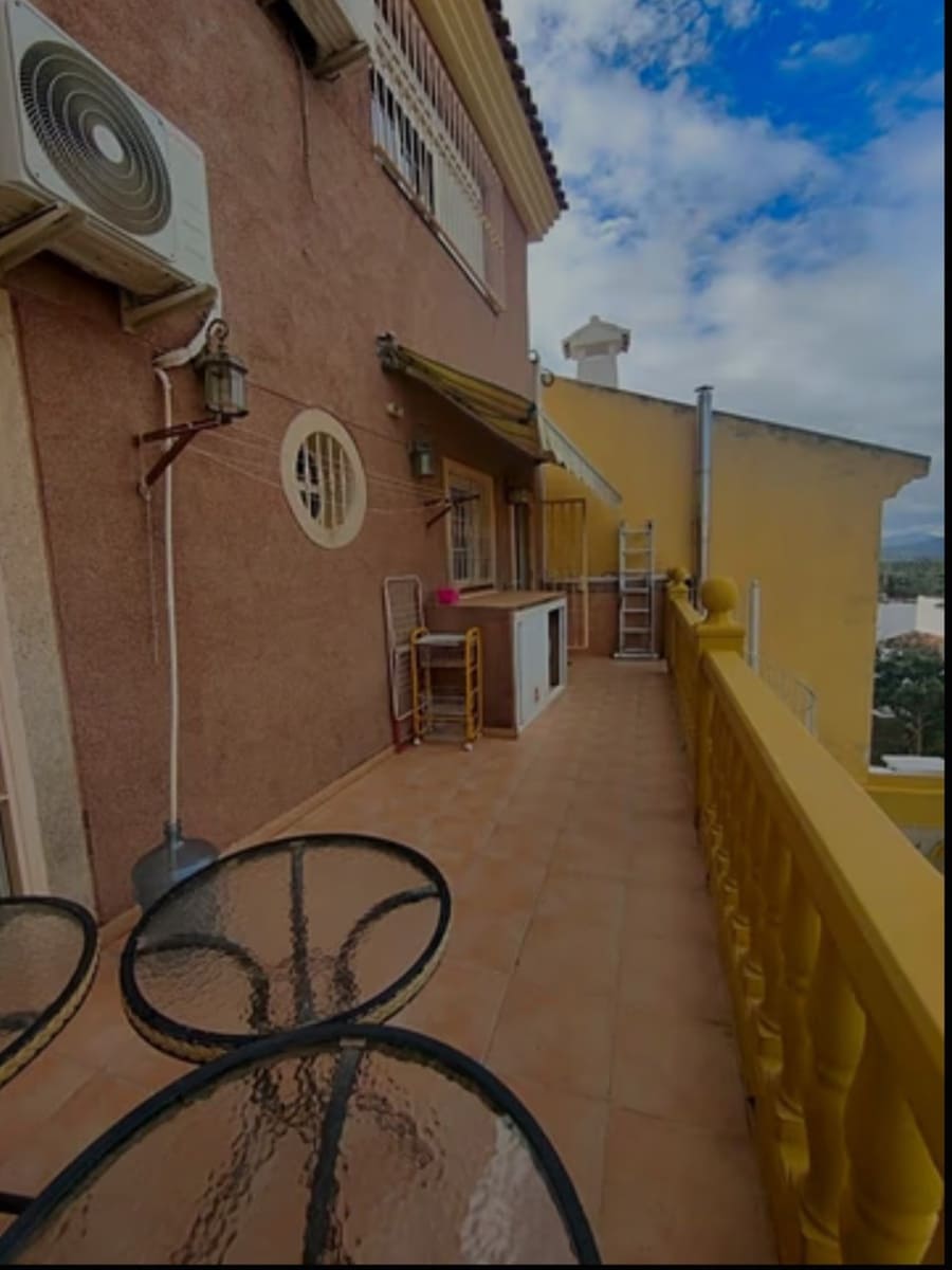 5 bedroom Semi-detached Villa for sale in Puerto de la Torre with pool garage - € 599,000 (Ref: 9434889)