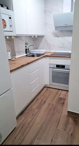 Appartement de Plage de 1 chambre de location de vacances à Torremolinos avec piscine garage - 490 € (Ref: 9434893)