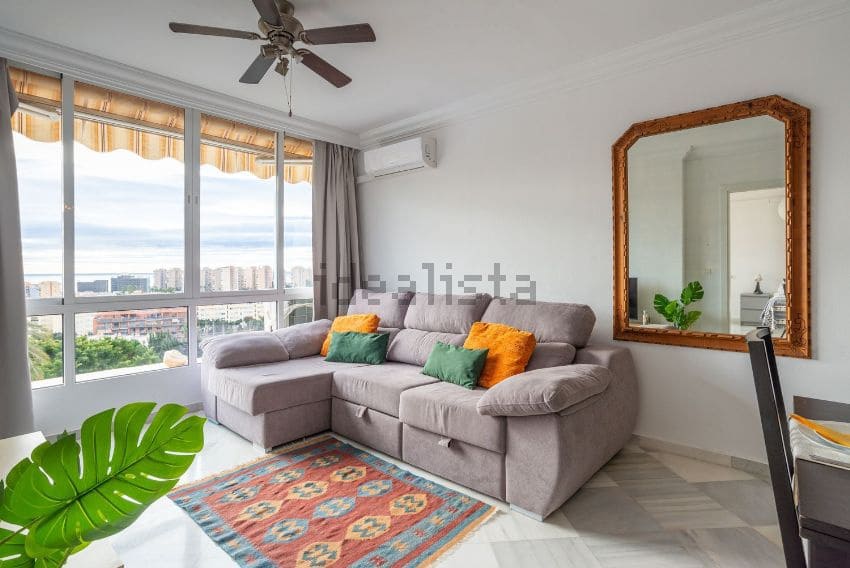 Appartement de Plage de 1 chambre de location de vacances à Torremolinos avec piscine garage - 420 € (Ref: 9434895)