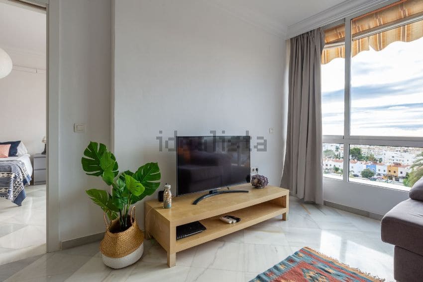 Appartement de Plage de 1 chambre de location de vacances à Torremolinos avec piscine garage - 420 € (Ref: 9434895)