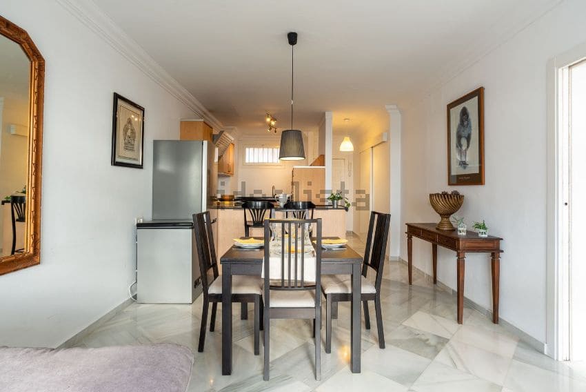 Appartement de Plage de 1 chambre de location de vacances à Torremolinos avec piscine garage - 420 € (Ref: 9434895)