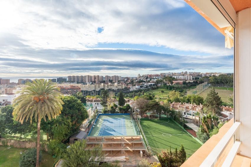 Appartement de Plage de 1 chambre de location de vacances à Torremolinos avec piscine garage - 420 € (Ref: 9434895)