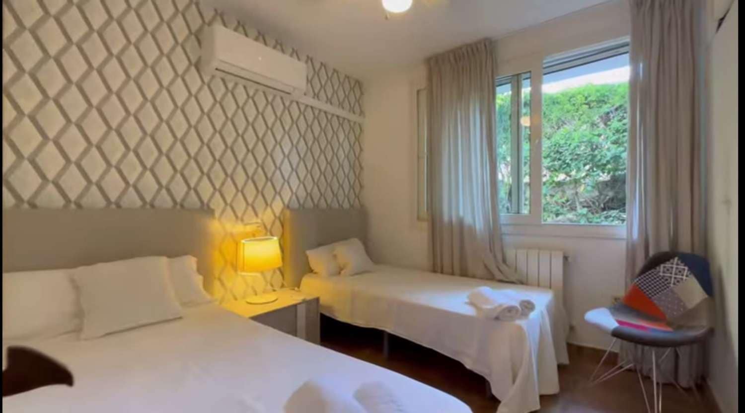 6 bedroom Villa for sale in Benalmadena with pool - € 1,495,000 (Ref: 9434897)