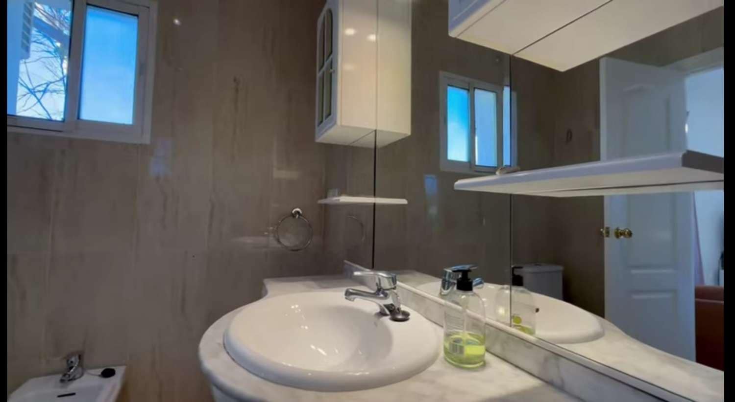 6 bedroom Villa for sale in Benalmadena with pool - € 1,495,000 (Ref: 9434897)