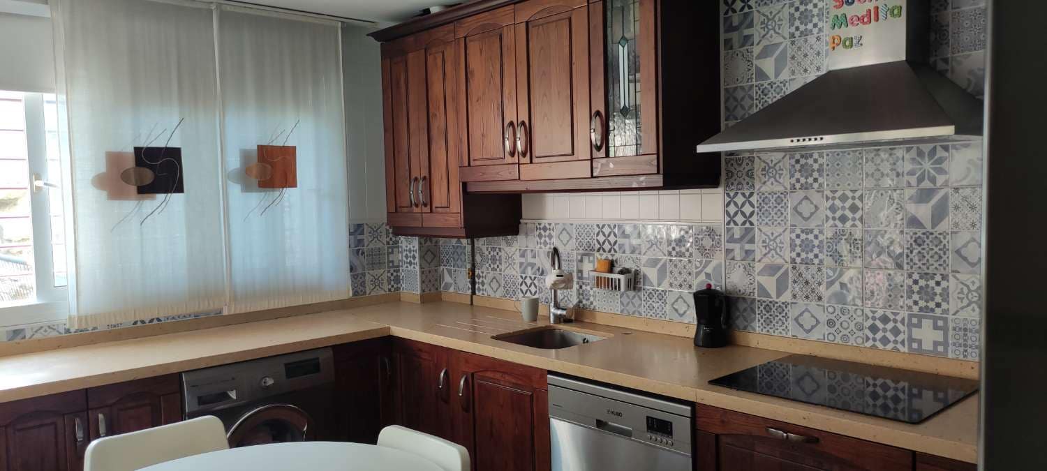 6 Zimmer Doppelhaus zu verkaufen in Alhaurin de la Torre mit Pool Garage - 515.000 € (Ref: 9434903)