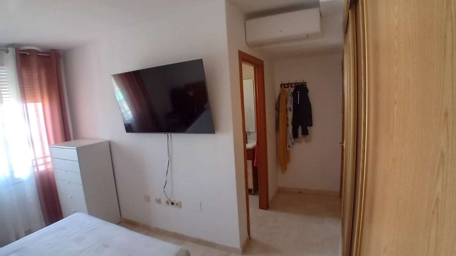 2 quarto Apartamento de Praia para venda em Torremolinos com piscina - 610 000 € (Ref: 9434905)