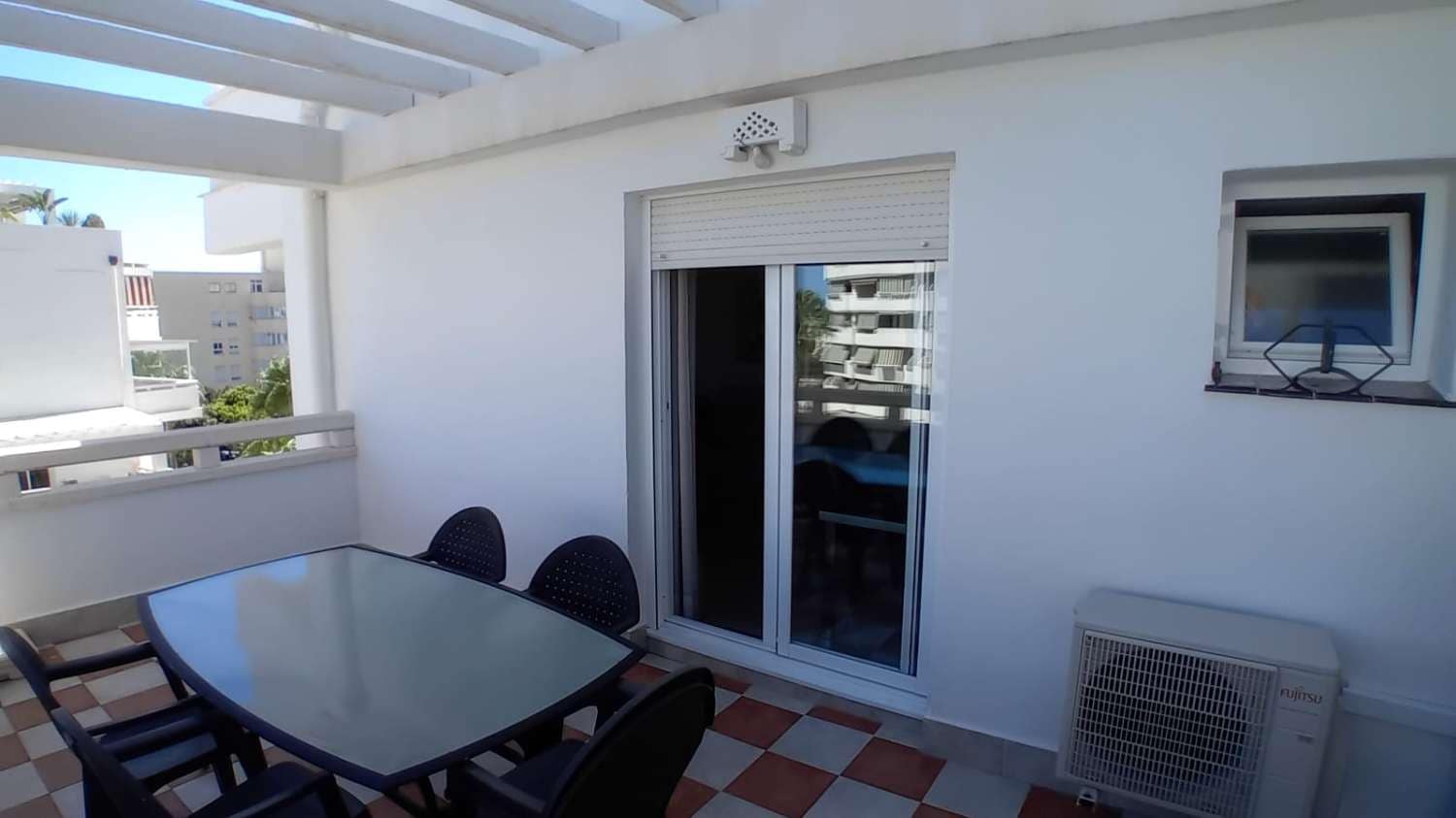 2 quarto Apartamento de Praia para venda em Torremolinos com piscina - 610 000 € (Ref: 9434905)