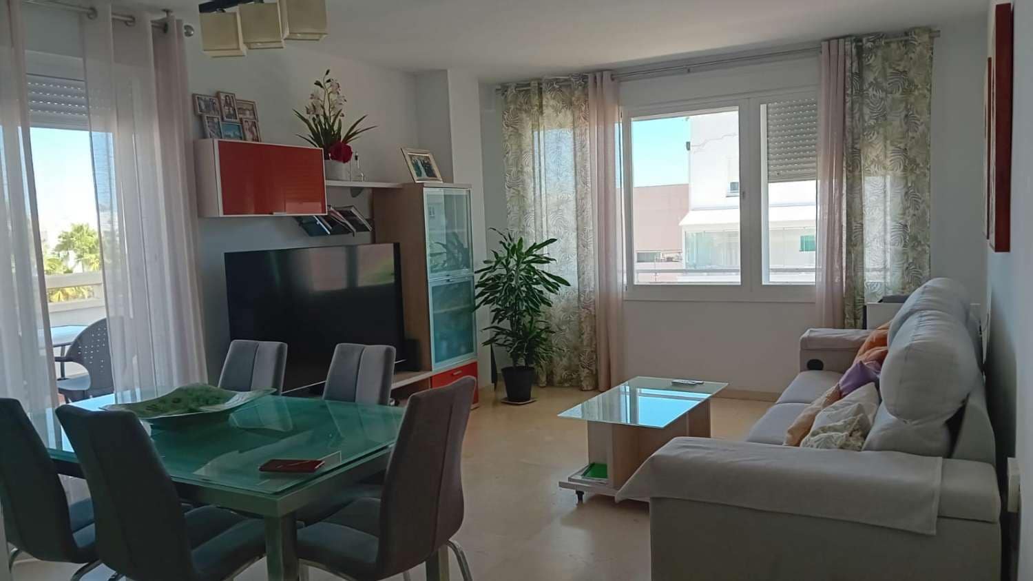 2 quarto Apartamento de Praia para venda em Torremolinos com piscina - 610 000 € (Ref: 9434905)