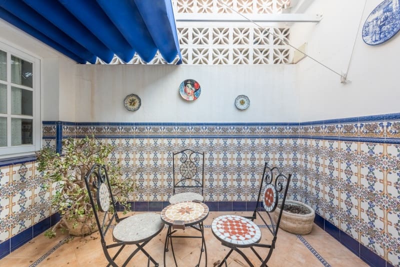 2 soveværelse Bungalow til salg i Marbella med garage - € 649.000 (Ref: 9434907)