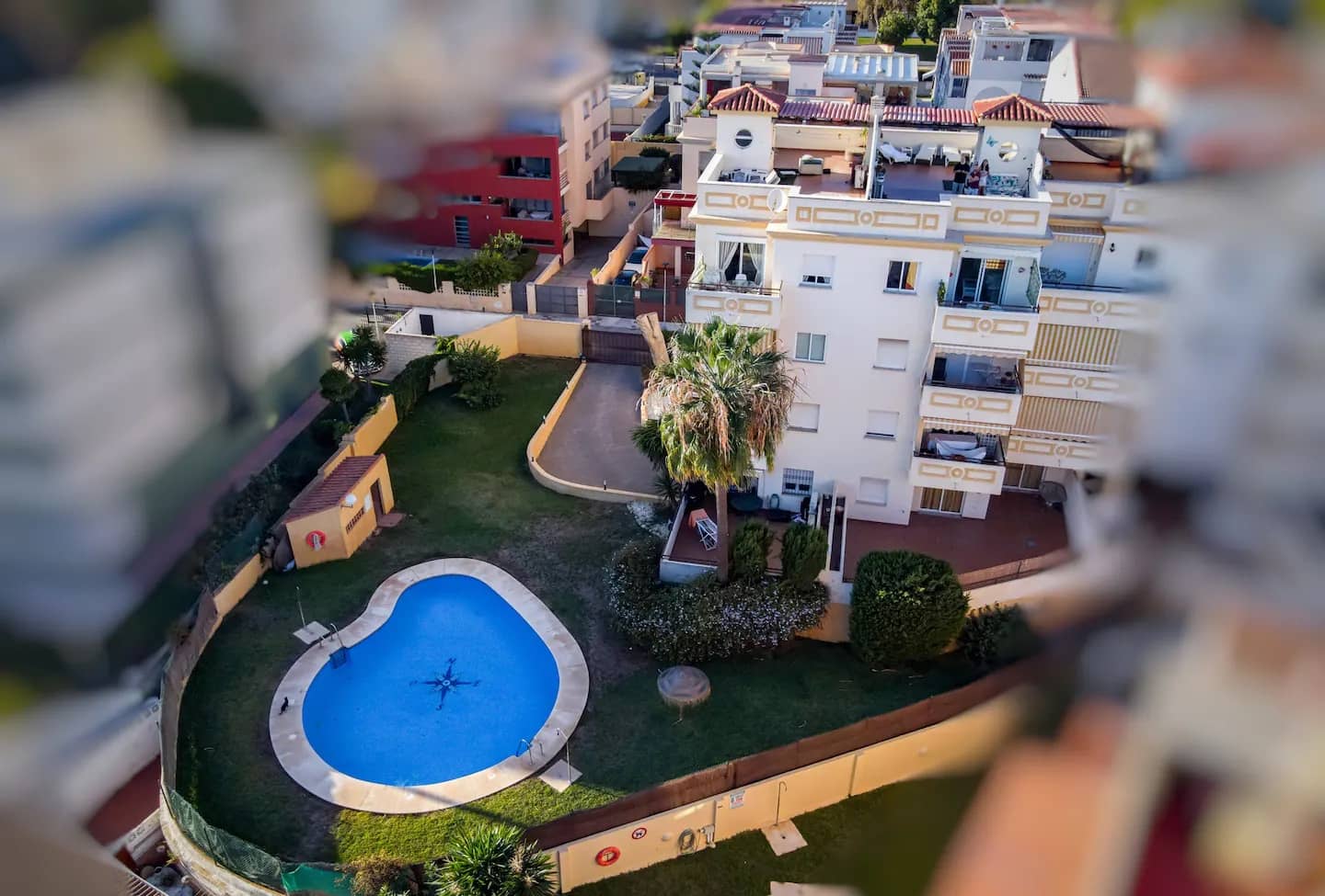2 bedroom Beach Apartment for holiday rental in Benalmadena with pool garage - € 700 (Ref: 9434909)