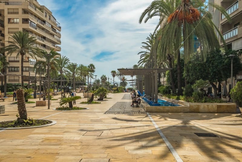 2 soveværelse Strandlejlighed til salg i Marbella - € 615.000 (Ref: 9434911)