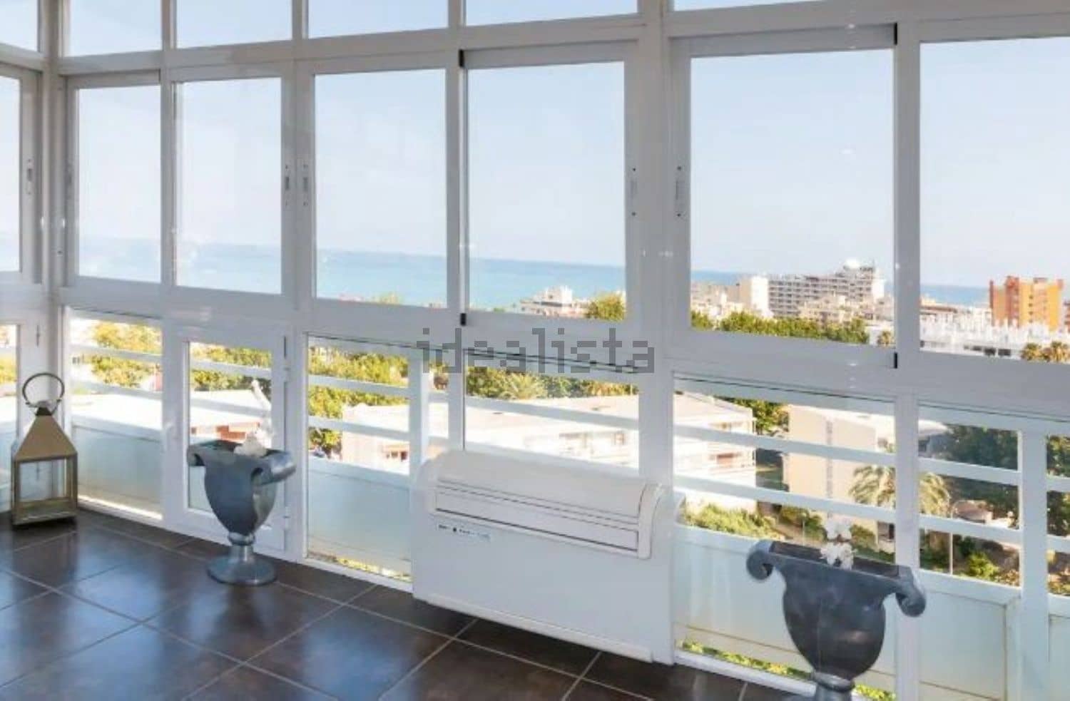 2 bedroom Beach Apartment for holiday rental in Torremolinos with garage - € 490 (Ref: 9434913)