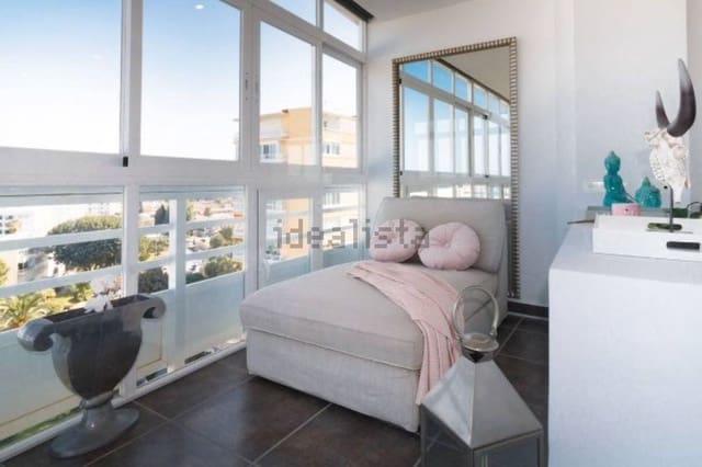 Apartamento Playa de 2 habitaciones en Torremolinos en alquiler vacacional con garaje - 490 € (Ref: 9434913)