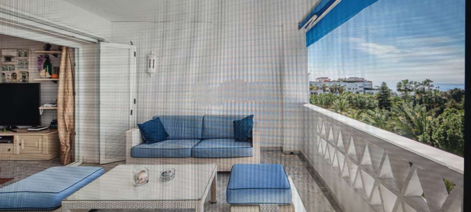 3 soverom Leilighet til salgs i Puerto Banus med svømmebasseng garasje - € 1 450 000 (Ref: 9434918)