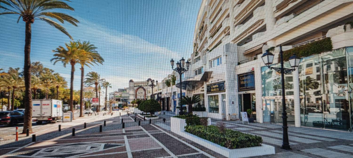 3 soverom Leilighet til salgs i Puerto Banus med svømmebasseng garasje - € 1 450 000 (Ref: 9434918)