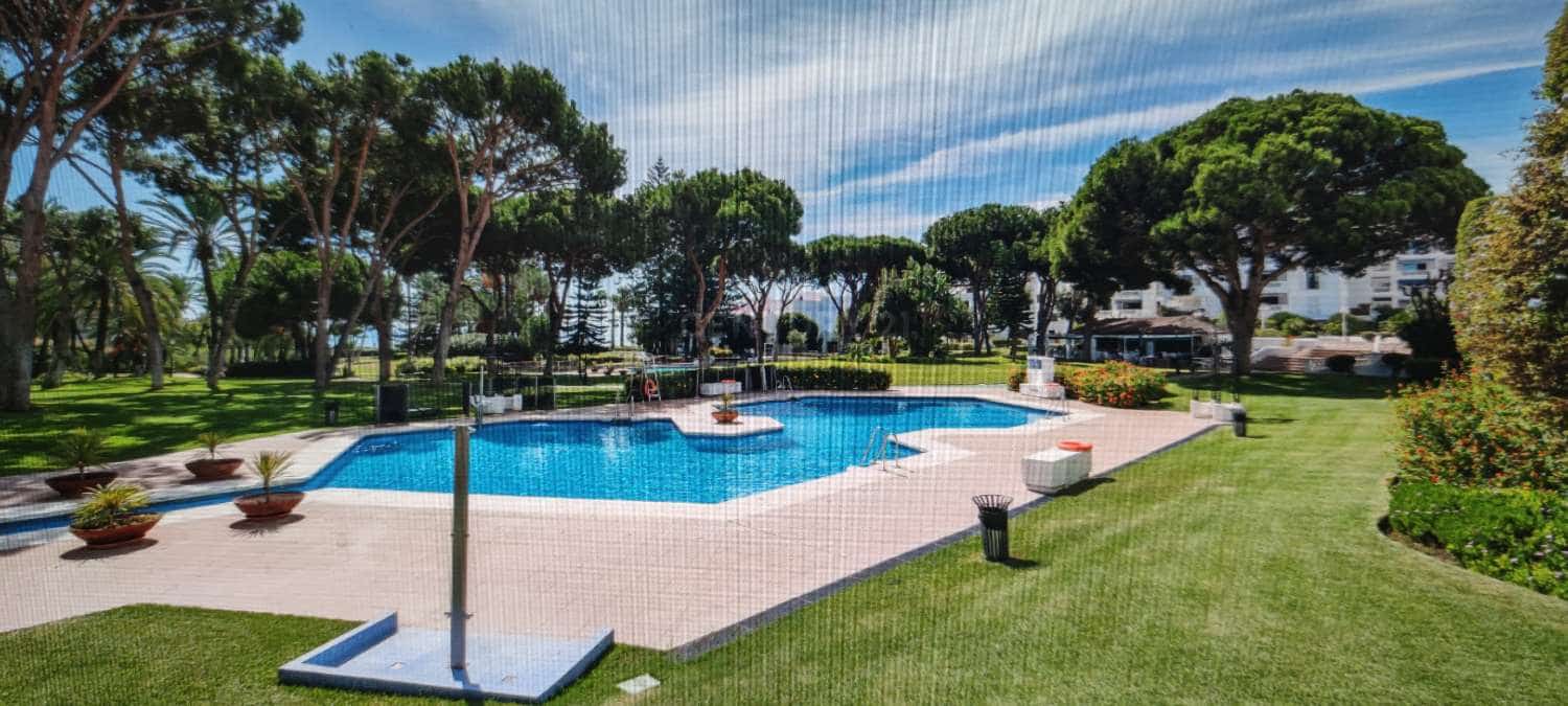 3 soverom Leilighet til salgs i Puerto Banus med svømmebasseng garasje - € 1 450 000 (Ref: 9434918)
