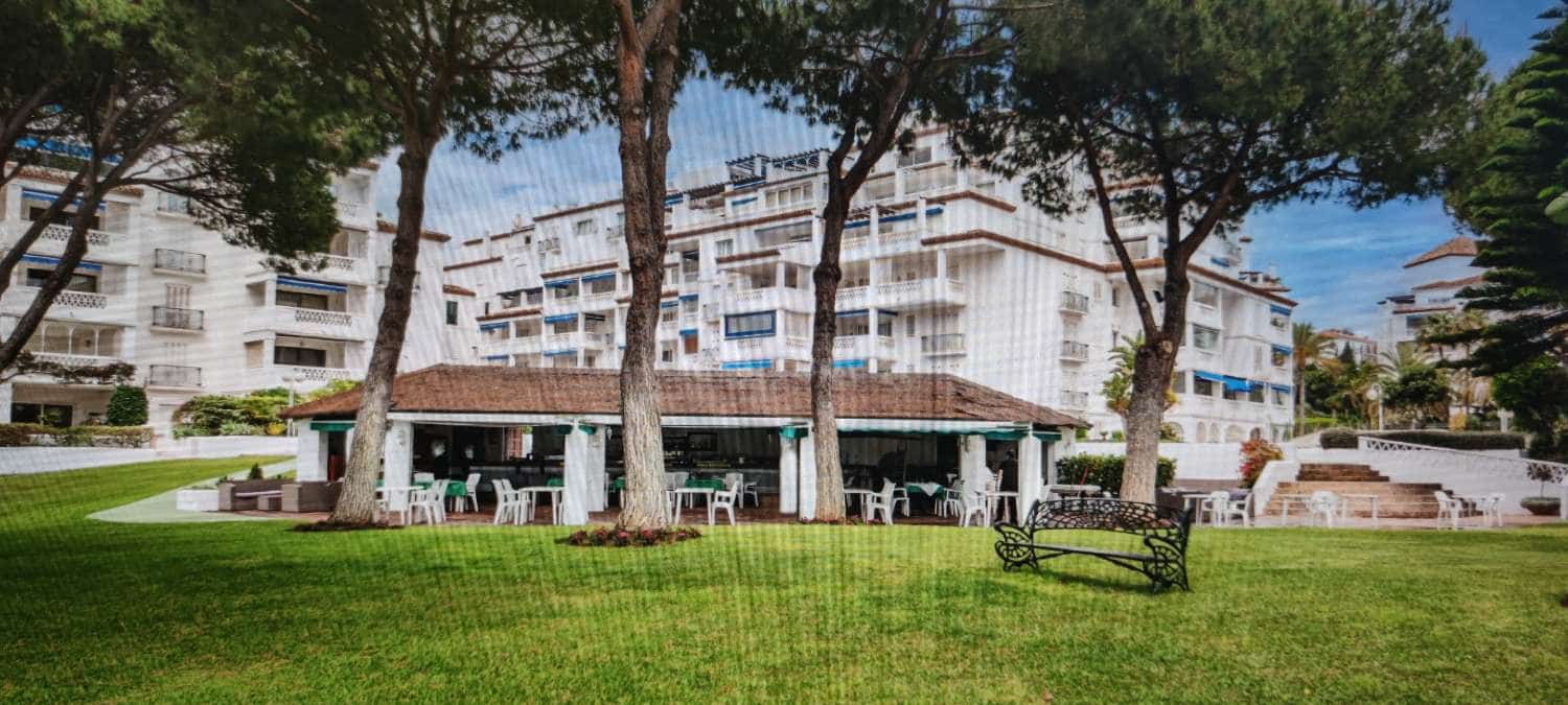 3 soverom Leilighet til salgs i Puerto Banus med svømmebasseng garasje - € 1 450 000 (Ref: 9434918)