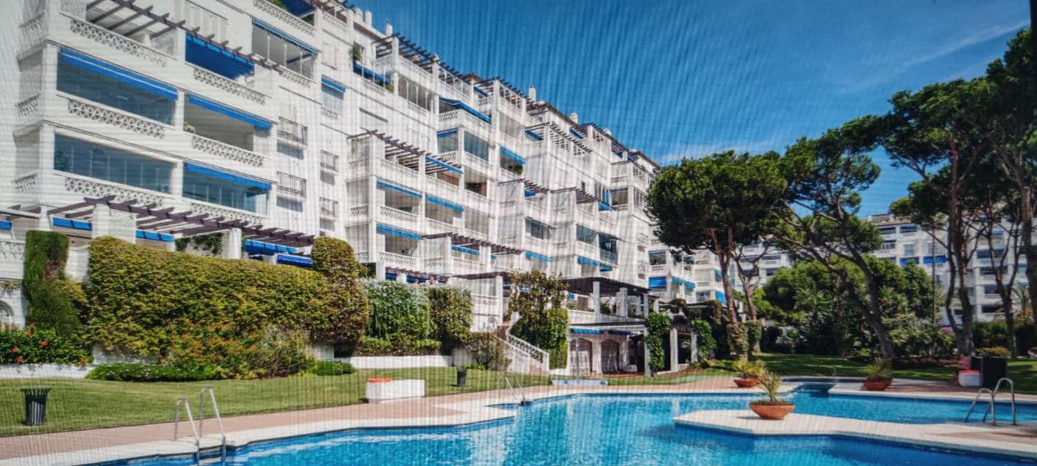 3 soverom Leilighet til salgs i Puerto Banus med svømmebasseng garasje - € 1 450 000 (Ref: 9434918)