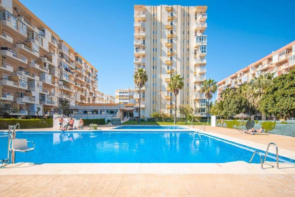 Studio til salg i Benalmadena med swimmingpool - € 169.950 (Ref: 9436819)
