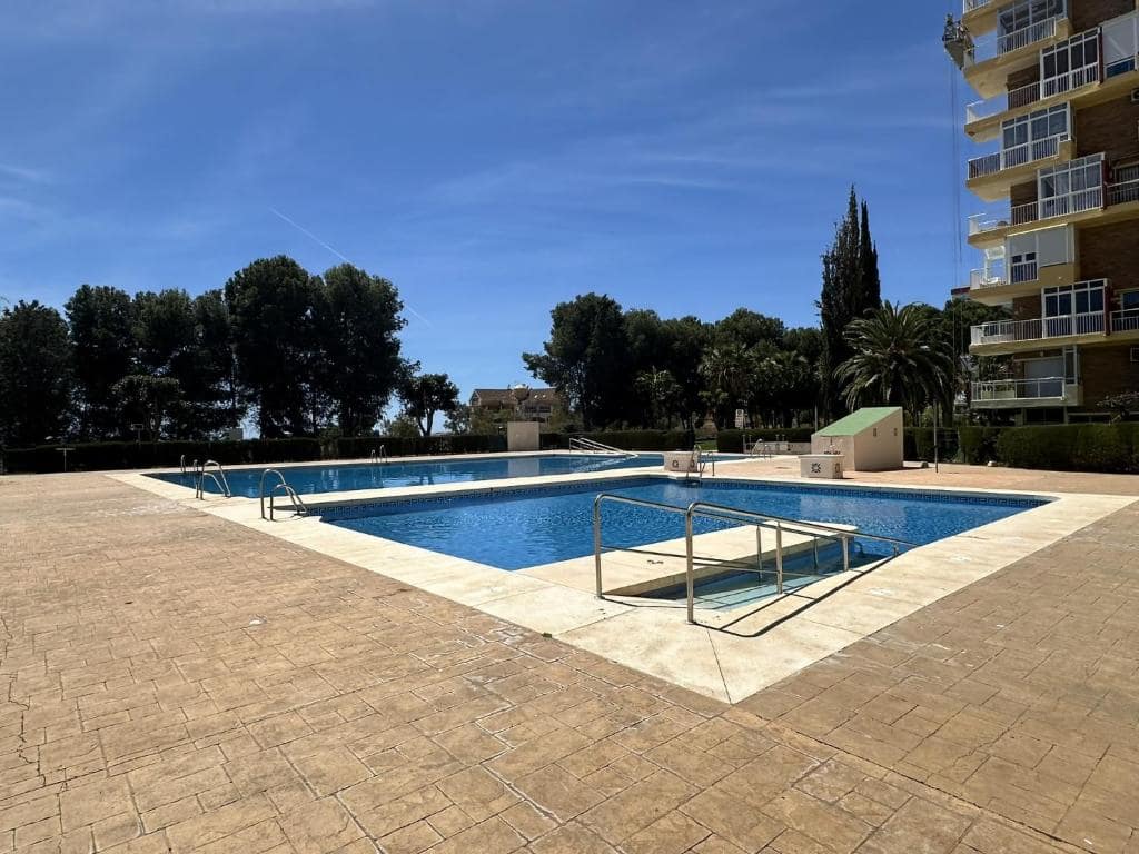 Studio til salg i Benalmadena med swimmingpool - € 169.950 (Ref: 9436819)