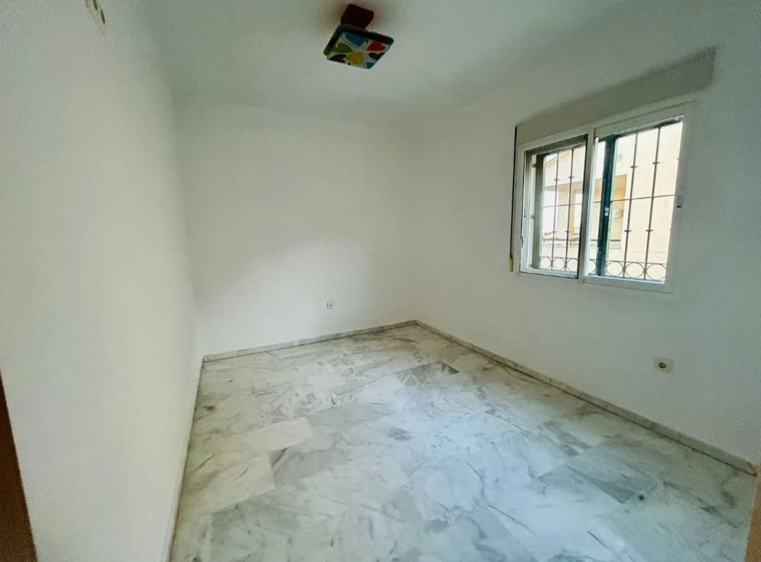 4 Zimmer Doppelhaus zu verkaufen in Alhaurin de la Torre mit Pool - 514.000 € (Ref: 9436820)