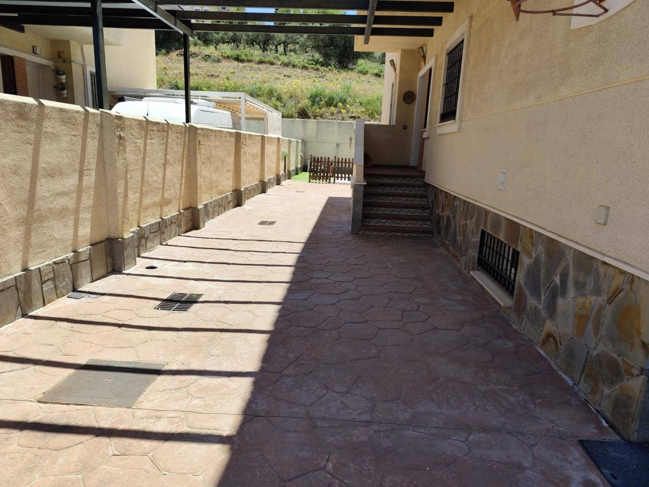 4 Zimmer Doppelhaus zu verkaufen in Alhaurin de la Torre mit Pool - 514.000 € (Ref: 9436820)