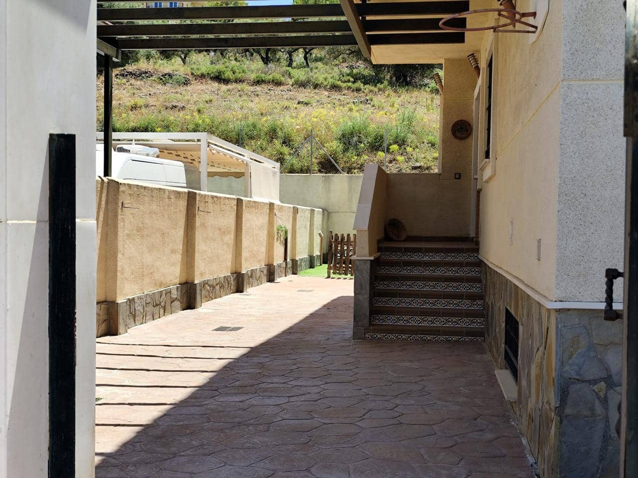 4 Zimmer Doppelhaus zu verkaufen in Alhaurin de la Torre mit Pool - 514.000 € (Ref: 9436820)